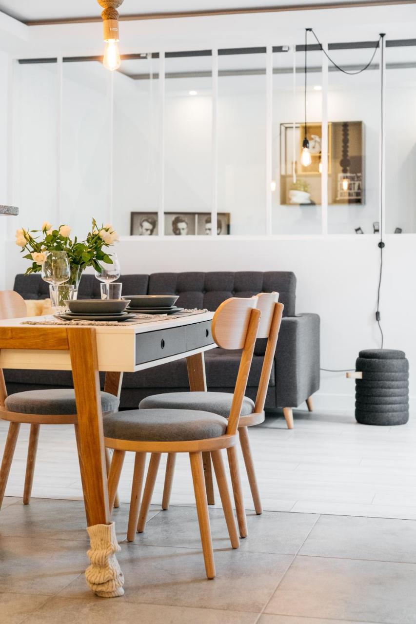 Downtown Apartment - Loftaffair คราคูฟ ภายนอก รูปภาพ