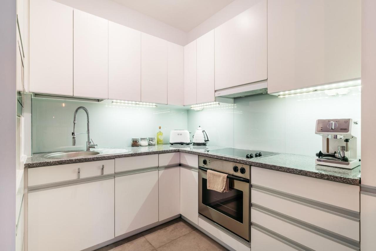 Downtown Apartment - Loftaffair คราคูฟ ภายนอก รูปภาพ